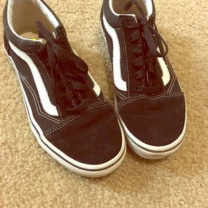 Youth size classic Vans Sz 3